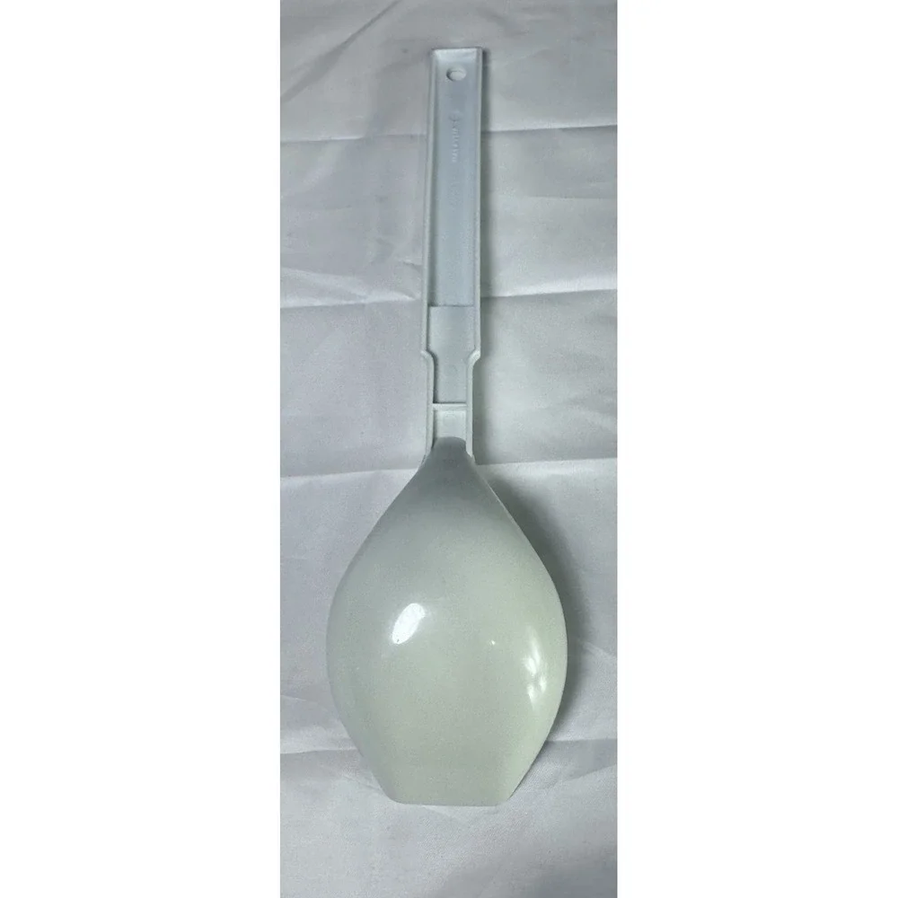 Vintage 1993 Pillsbury Doughboy White Plastic Serving Utensil Solid Spoon 11.75